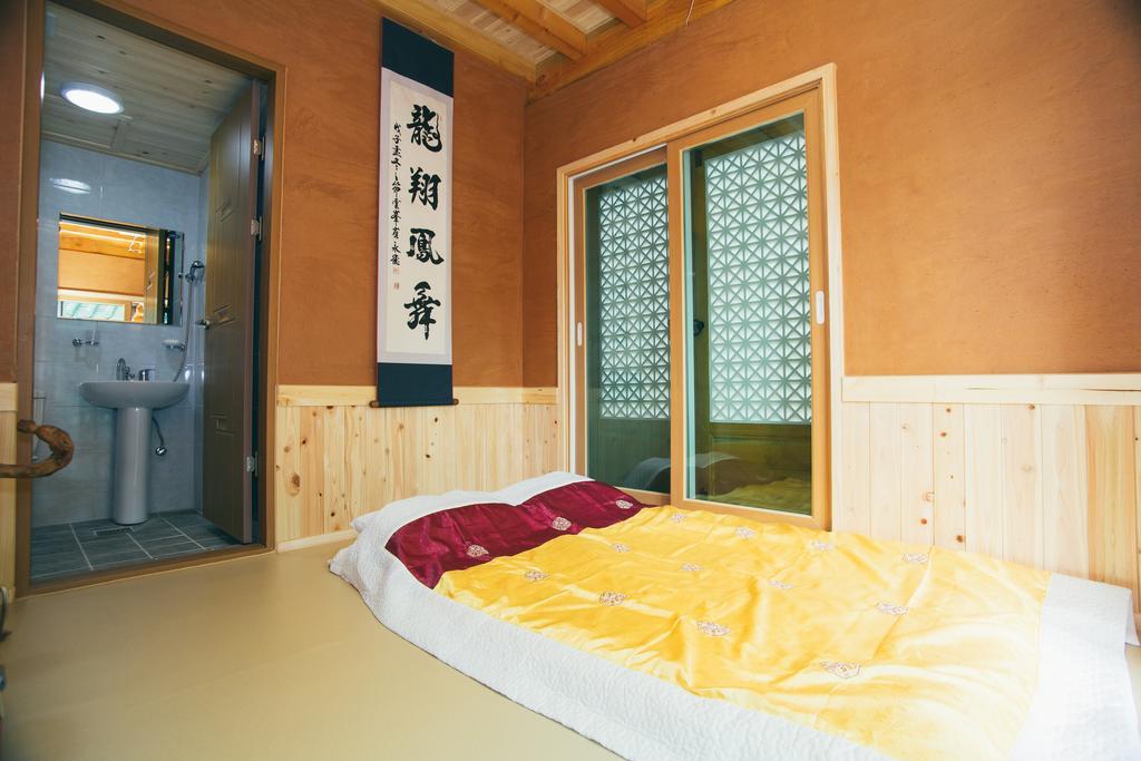 Laon Hanok Gguljam Jeonju Luaran gambar