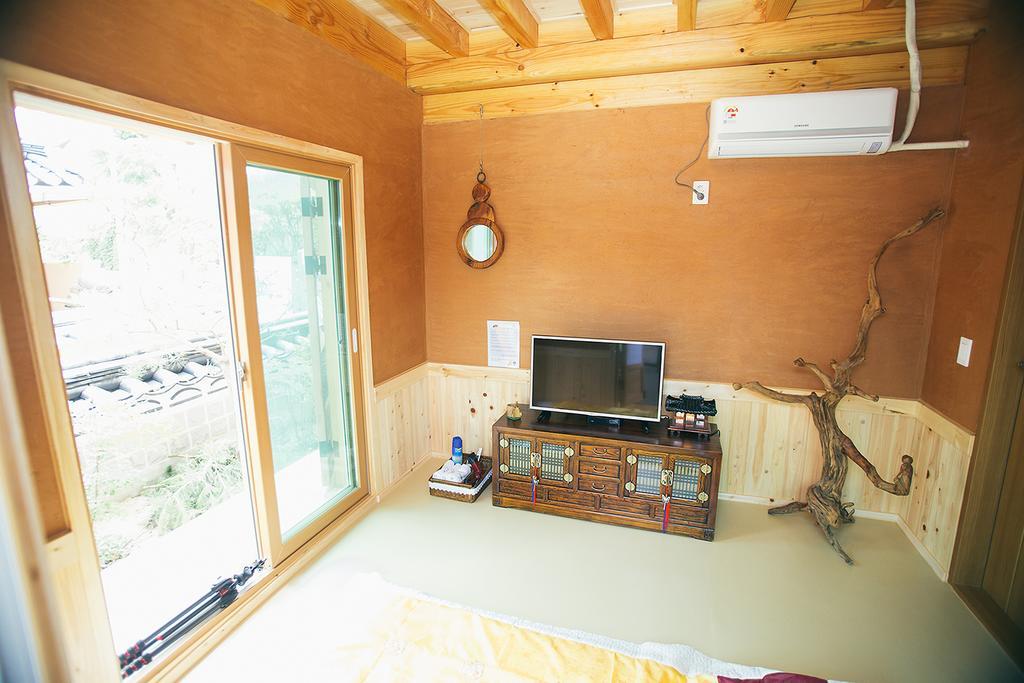Laon Hanok Gguljam Jeonju Luaran gambar